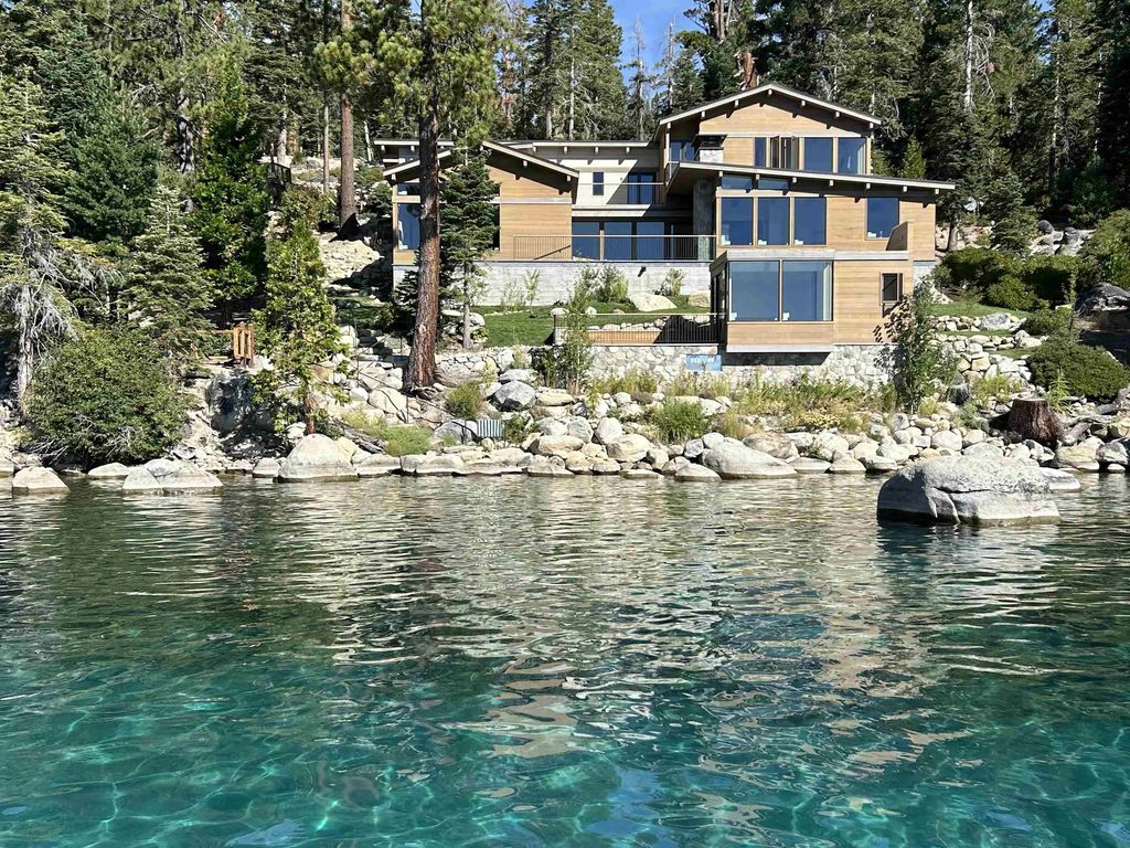 255 Drum Road, Tahoma