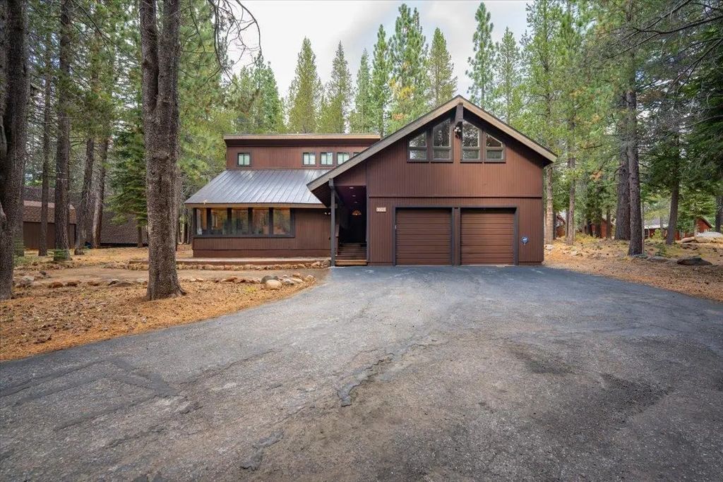 11880 Baden Road, Truckee