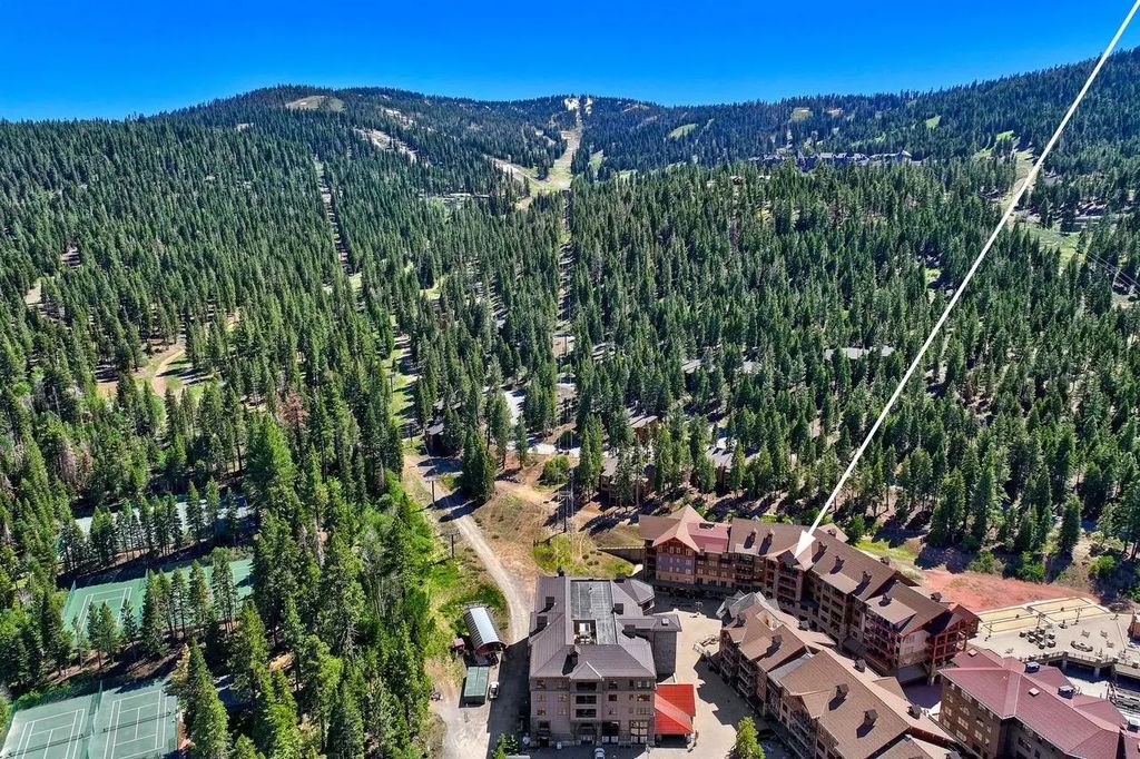7001 Northstar Drive #411, Truckee