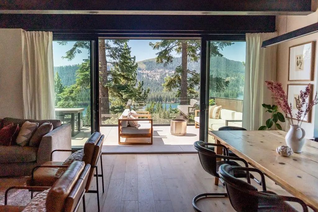 13011 Palisade Street, Truckee