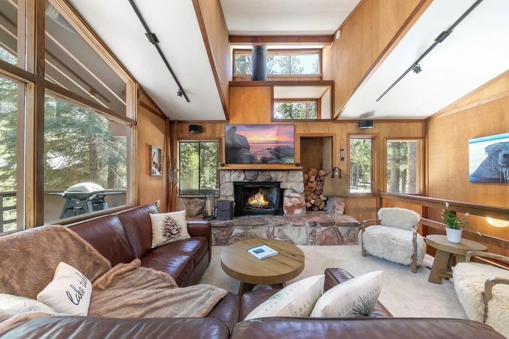 340 Olympic Valley Road, Olympic Valley