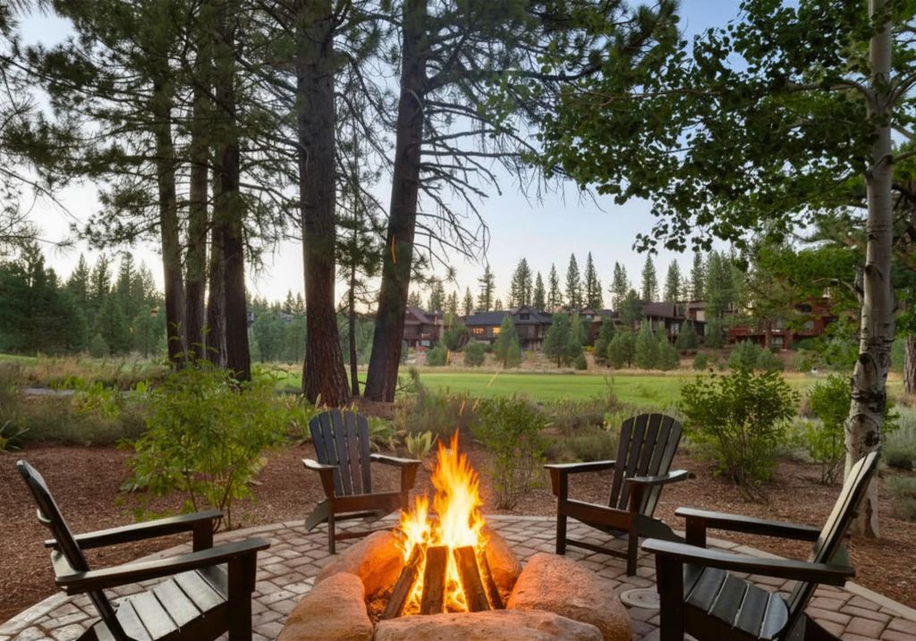 10240 Valmont Trail, Truckee