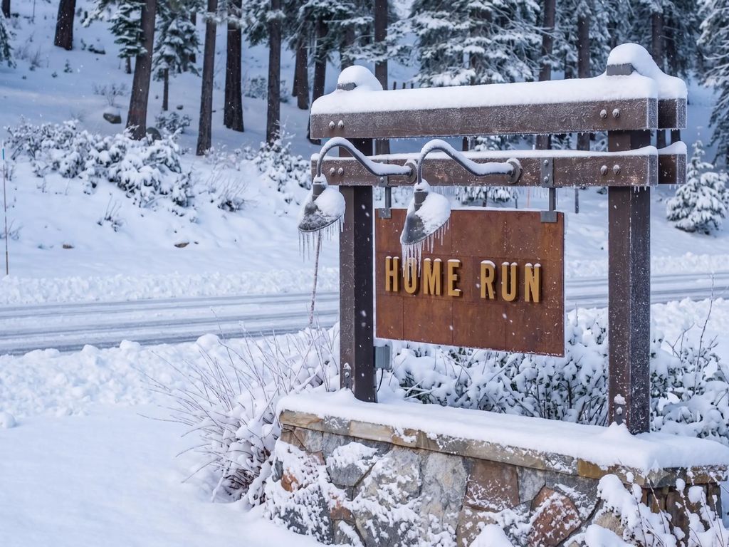14463 Home Run Trail #12, Truckee