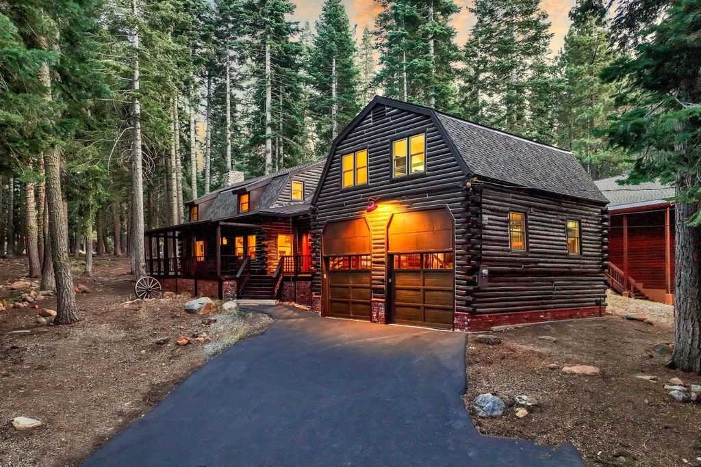 14033 Copenhagen Drive, Truckee