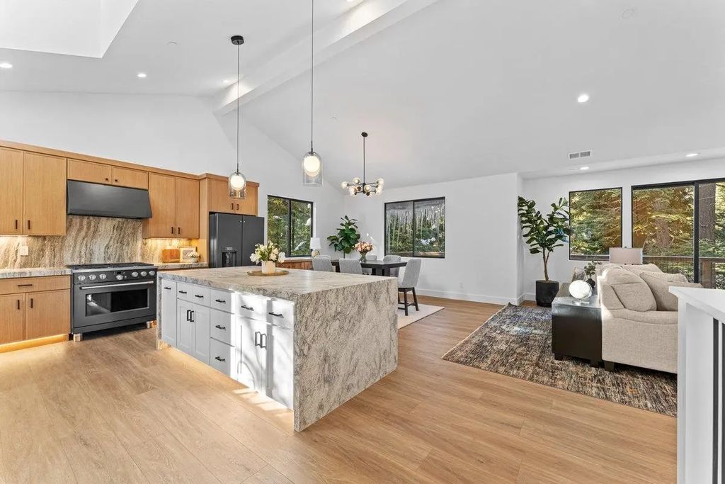 1174 Statford Way, Tahoe Vista