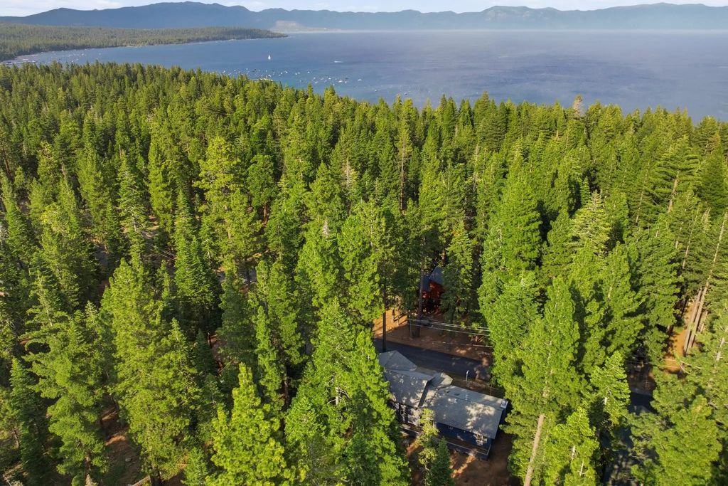 836 Holly Road, Tahoe City
