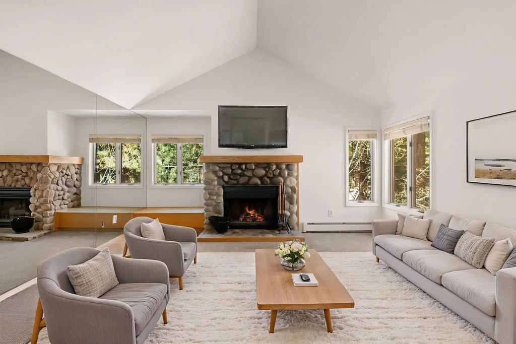 120 Village Boulevard #121, Incline Village