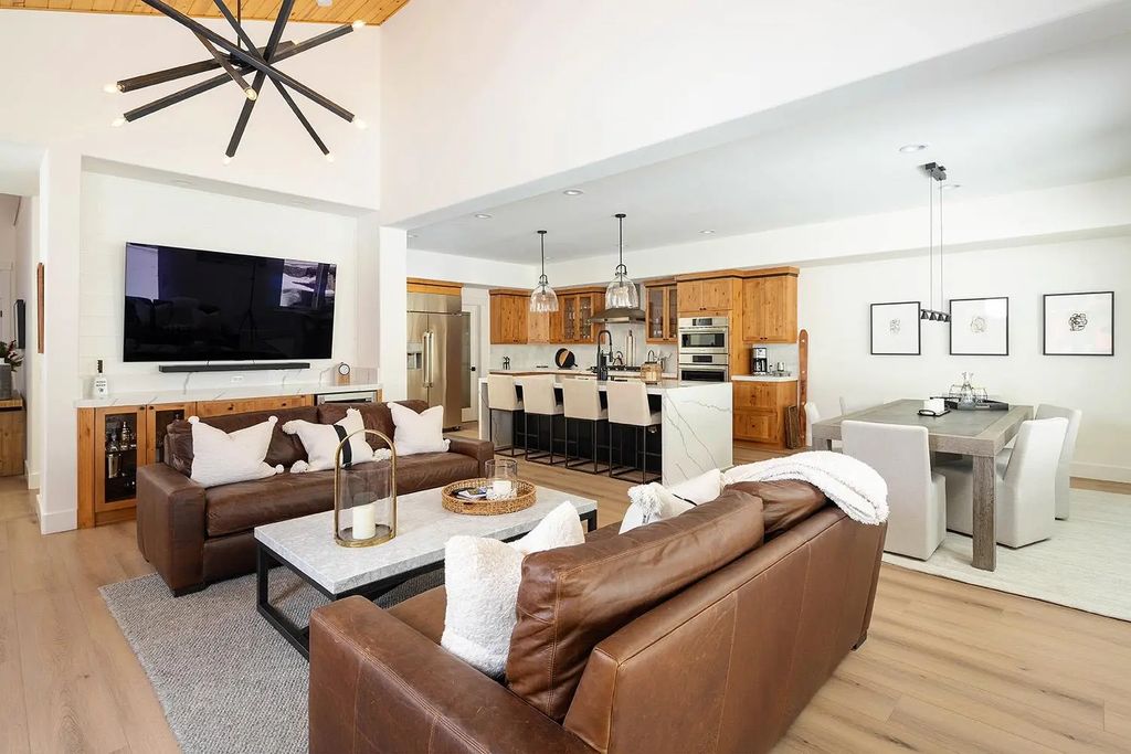 11736 Hope Court #a, Truckee