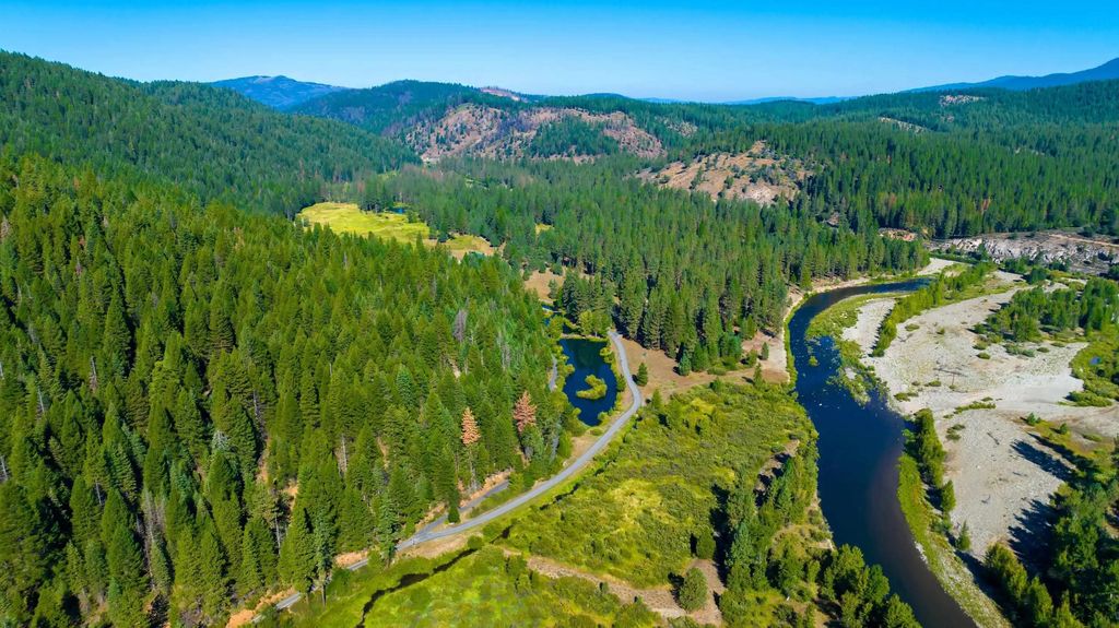 1200,1101,1000 Golden Feather Ranch Road, Graeagle