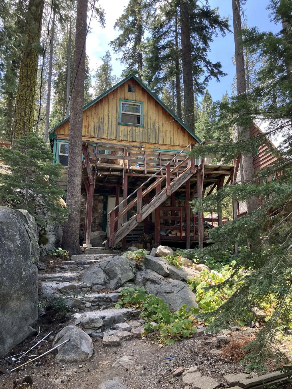 15621 Conifer, Truckee
