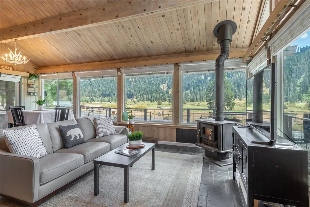 1540 Olympic Valley Road, Olympic Valley
