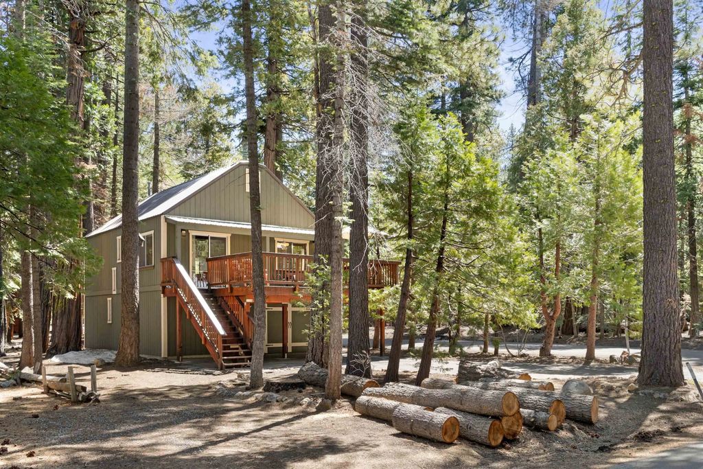 7213 3rd Avenue, Tahoma