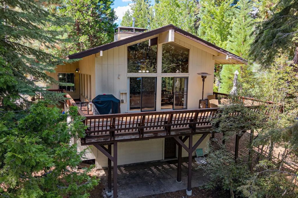 115 Bearing Drive, Tahoe City
