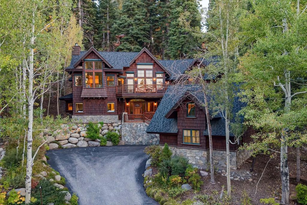 1949 Gray Wolf, Truckee