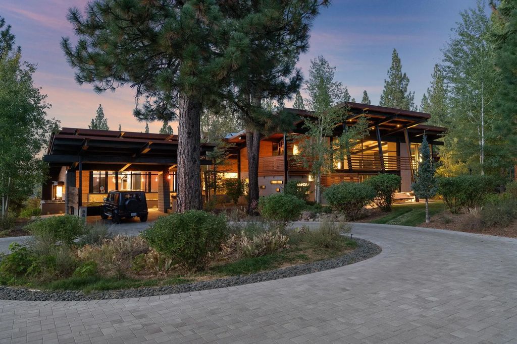 9612 Dunsmuir Way, Truckee
