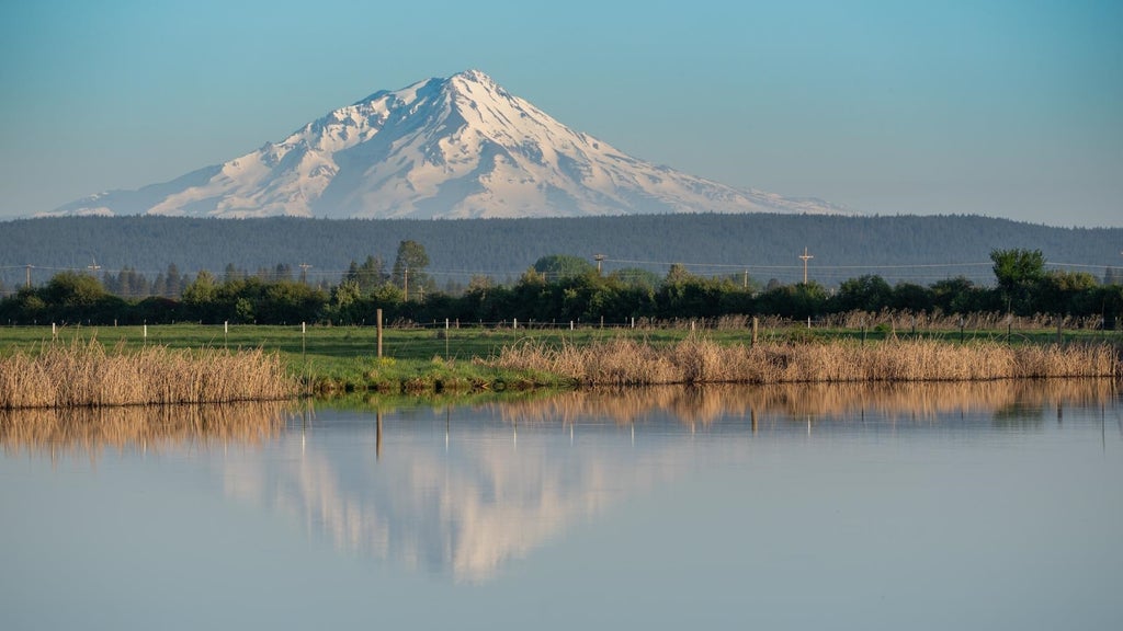 42369 Horr Road, Fall River Mills