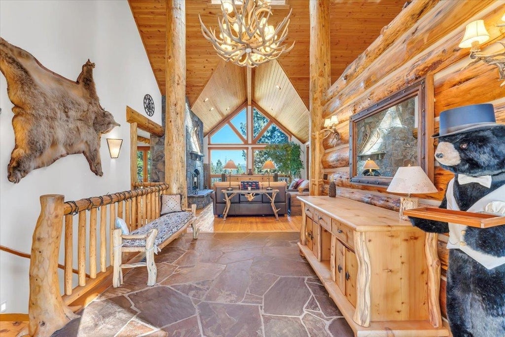 1731 Grouse Ridge Road, Northstar