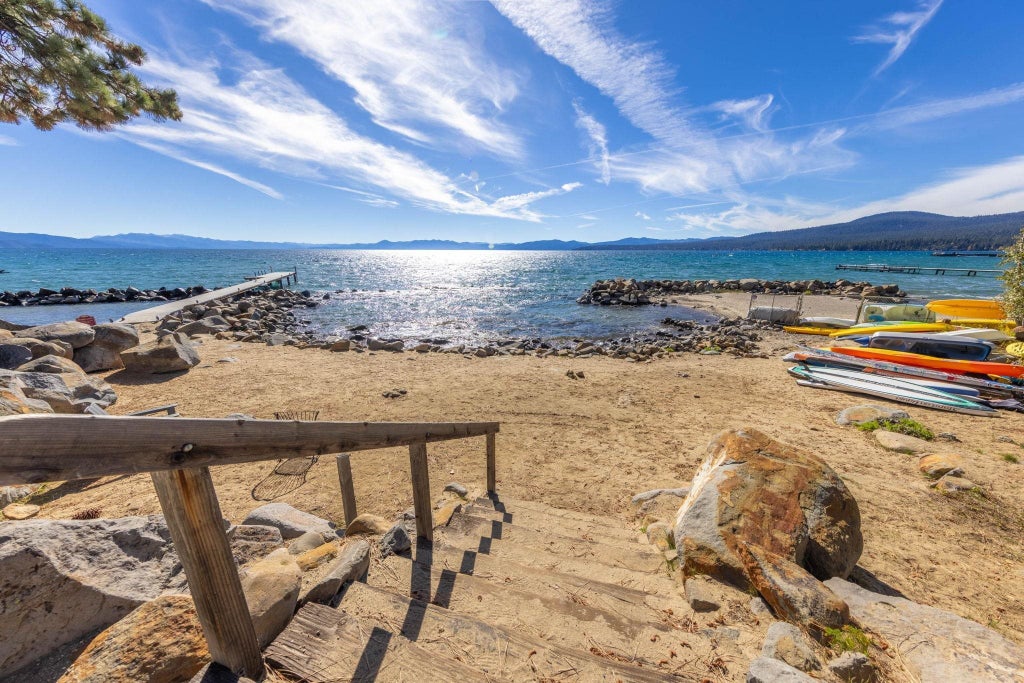 7610 North Lake Boulevard 30, Tahoe Vista