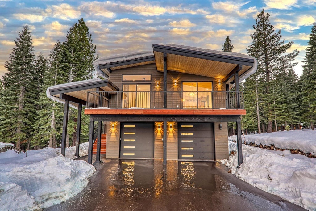 13719 Pathway Avenue, Truckee