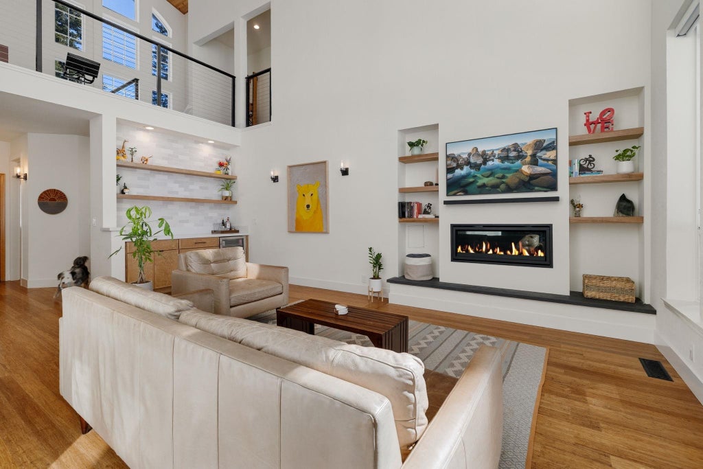 13420 Northwoods Boulevard, Truckee