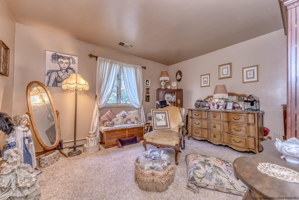 195 Arnold Drive, Kingston Property Listing MLS® 20232627