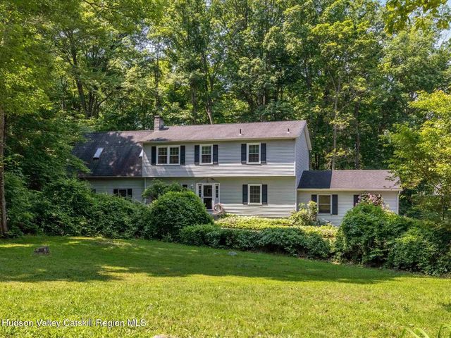 84 Van Nostrand Road, New Paltz