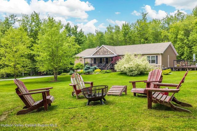 80 Carl Rd, Jewett