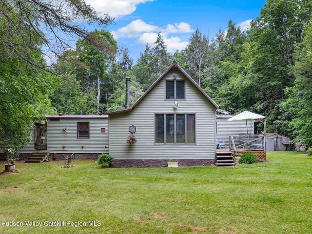 325 Brand Road, Conesville