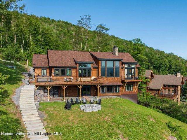 219 Club Road, Windham