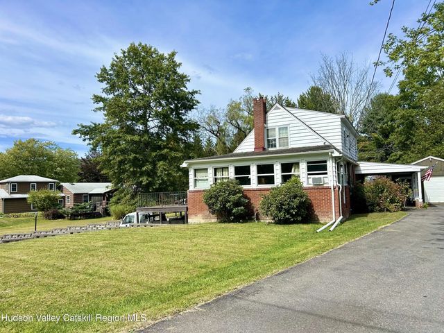 11 Julia Avenue, New Paltz