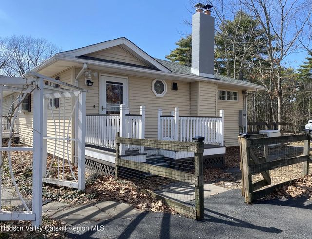 235 Stickles Terrace, Kingston