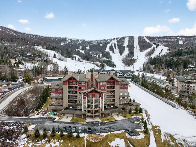 11 Whisper Creek Drive 504, Windham