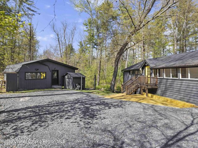 18 Country Club Lane, Woodstock