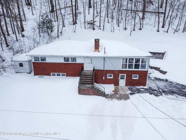 108 River Road, Ulster Park