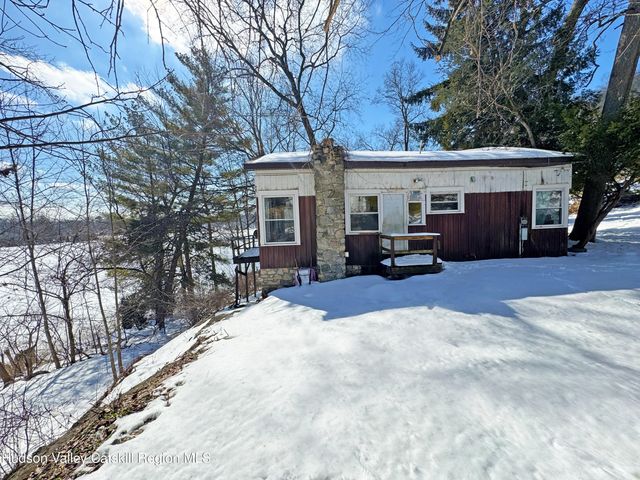 315 Lake Drive, Lake Peekskill
