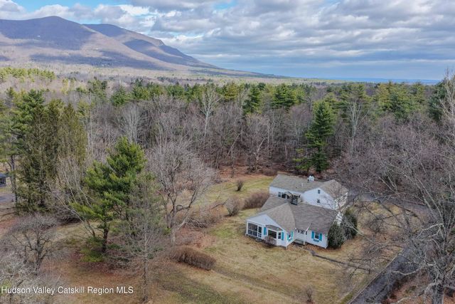 117 Ohayo Mountain Road, Woodstock