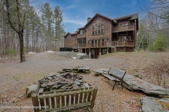 126 Lake In The Sky Drive, Gilboa