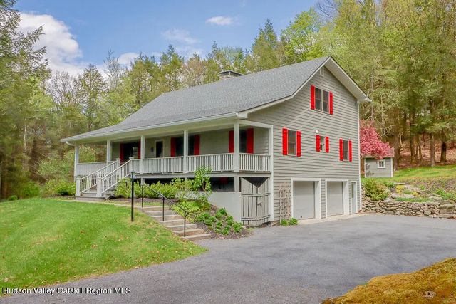 996 Dugway Road, Chatham