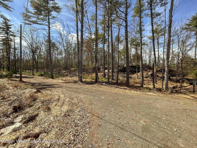 701 Lapla Road, Marbletown