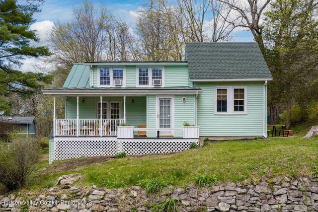 452 Mountain Road, High Falls