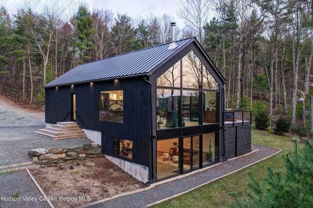72 Eagle View Road, Narrowsburg