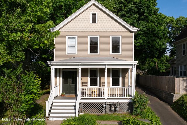 102 Clifton Avenue, Kingston