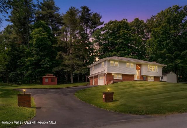 105 Alda Drive, Kingston