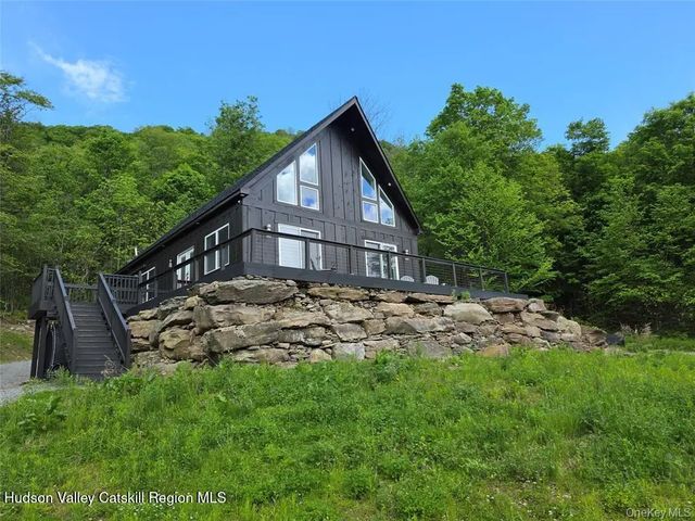 1227 Gulf Road, Callicoon Center