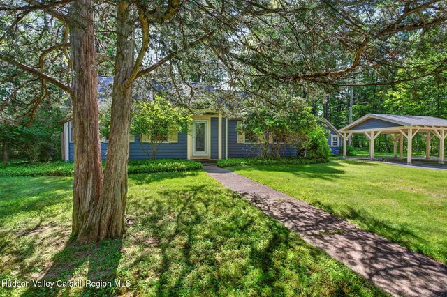 18 Playhouse Lane, Woodstock