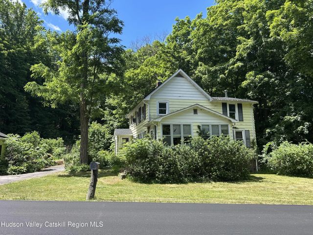 109 Hawleys Corners Road, Highland