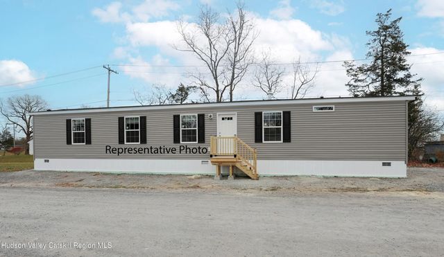 136 River Road, New Paltz