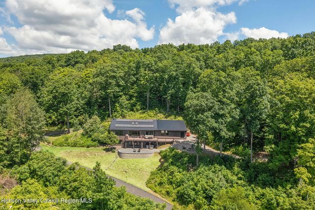 1195 Broome Center Road, Broome
