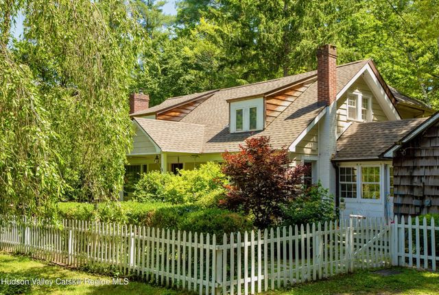 15 Chipmunk Lane, Woodstock