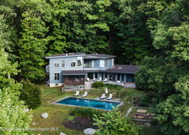 161 Mountain Rest Road, New Paltz